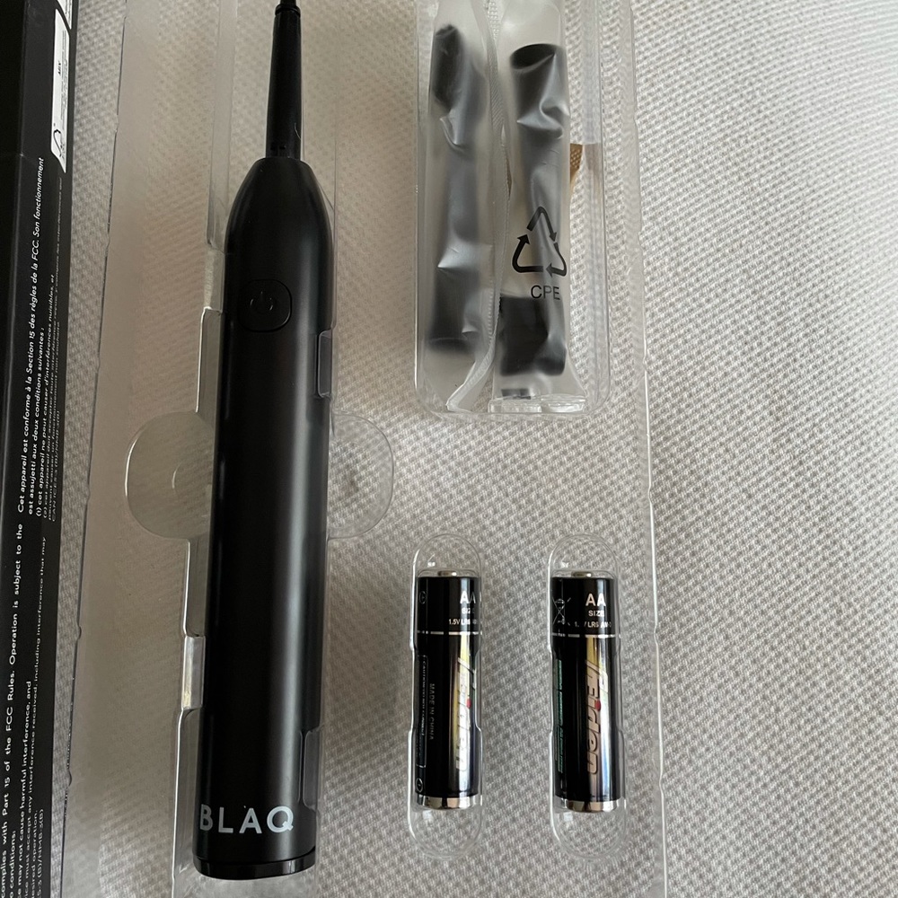 Blaq battery operated toothbrush.